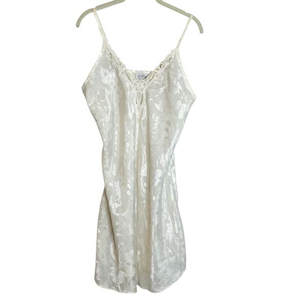 Vintage Kathryn Satin Slip Nightie Medium Ivory Floral Short Fairy Whimsigoth - Picture 1 of 6